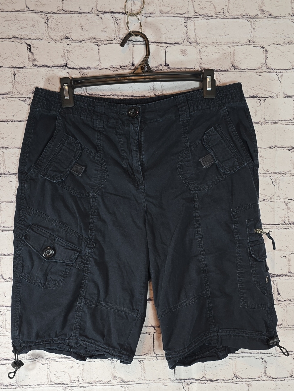 Style & Co. Black Cargo Shorts with Multi-Pocket Design Size 12
